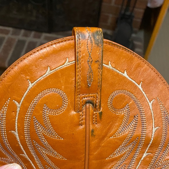 Ariat Woman’s Orange/Brown Western Distressed Square Toe Boots, Size 9. - Picture 7 of 16